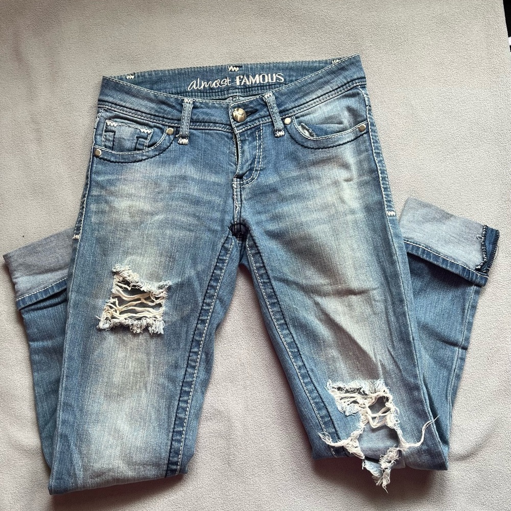 Almost Famous light wash ripped jeans